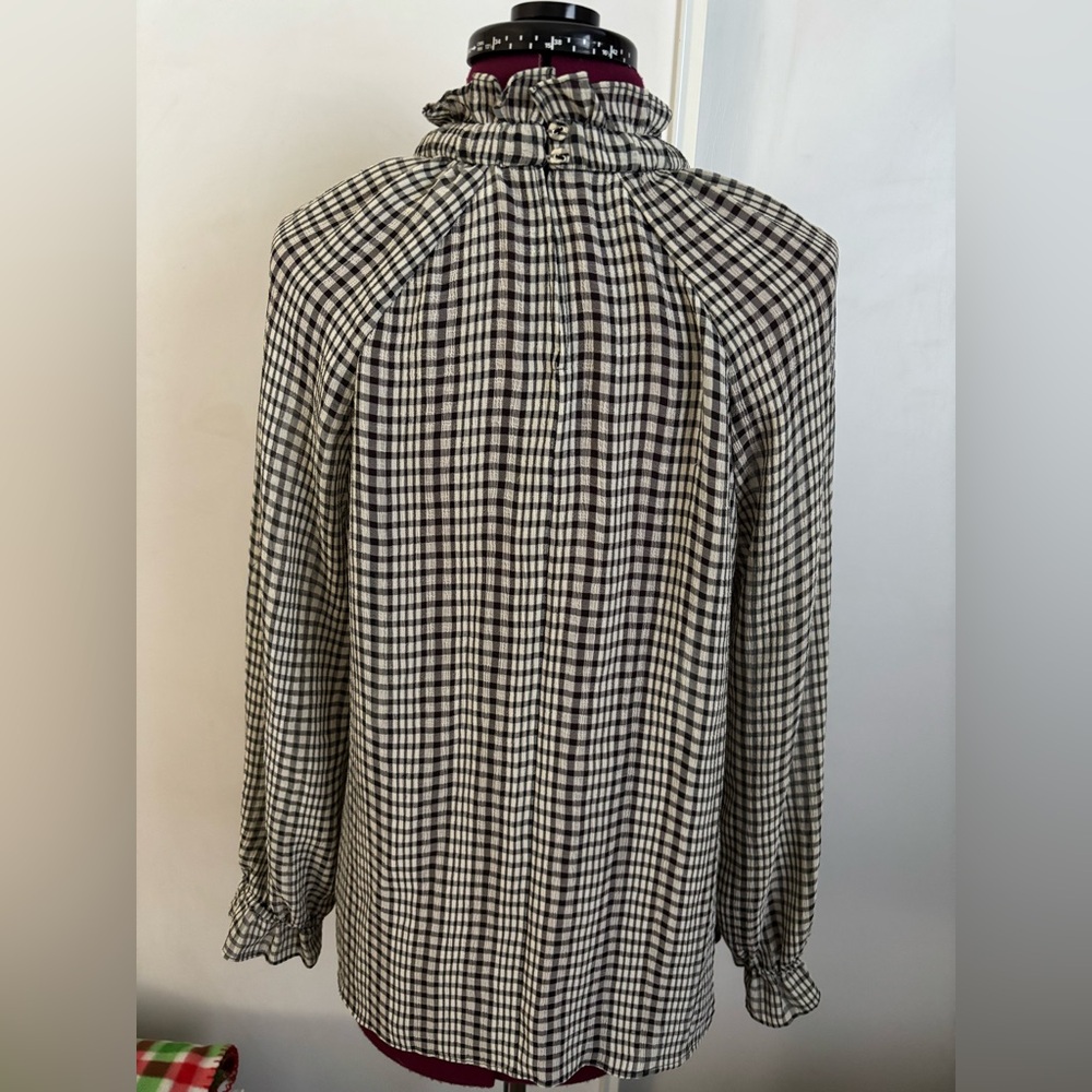 EUC CUPIO long sleeve black and tan blouse with neck tie, Size PL - Picture 3 of 3